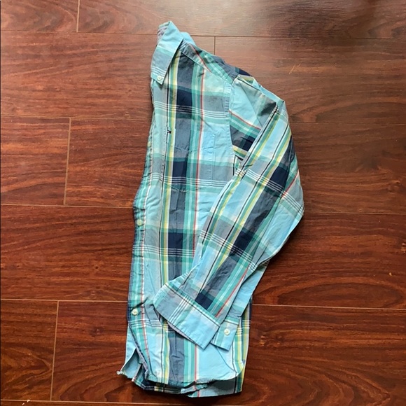 Tommy Hilfiger long sleeve button down - Picture 2 of 2